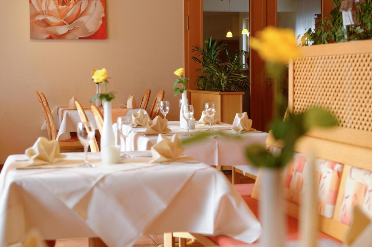 Hotel Restaurant Talblick Бад-Дитценбах Экстерьер фото