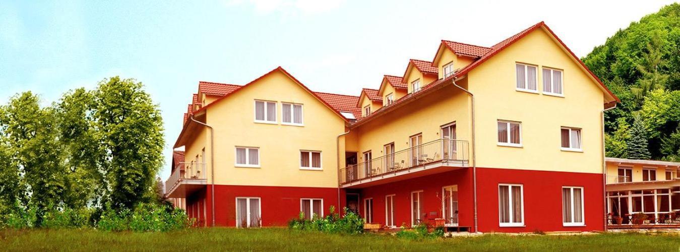 Hotel Restaurant Talblick Бад-Дитценбах Экстерьер фото